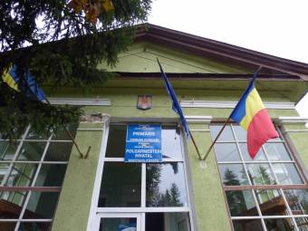 Az EMSZ kiáll Makfalva megbírságolt polgármestere mellett