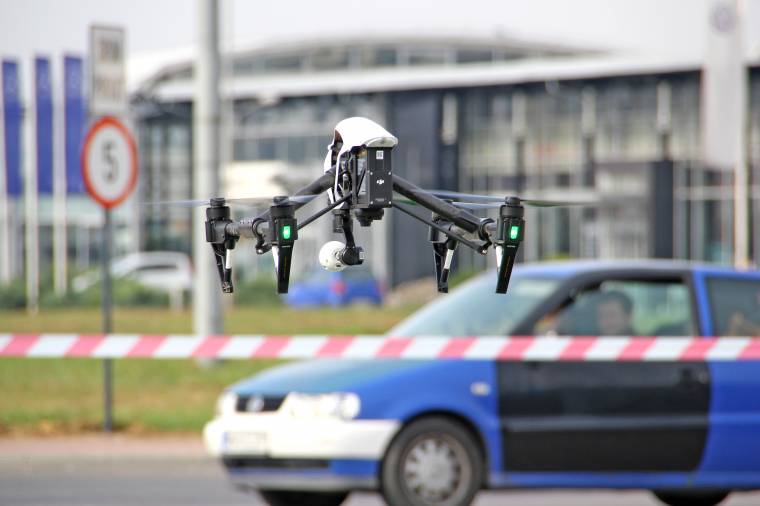 Drónnal is kutatnak majd a hegyimentők