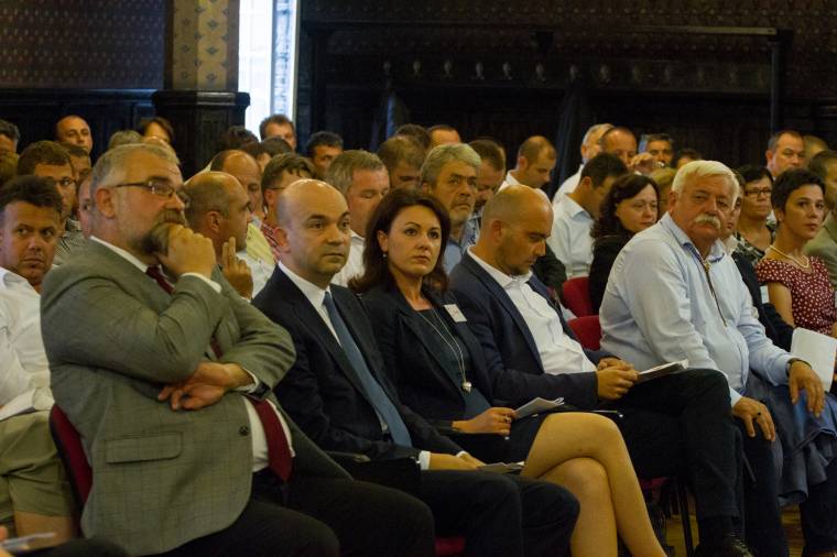 RMDSZ-rangsorolás: fotó kellett arról, hogy kire ikszeltek
