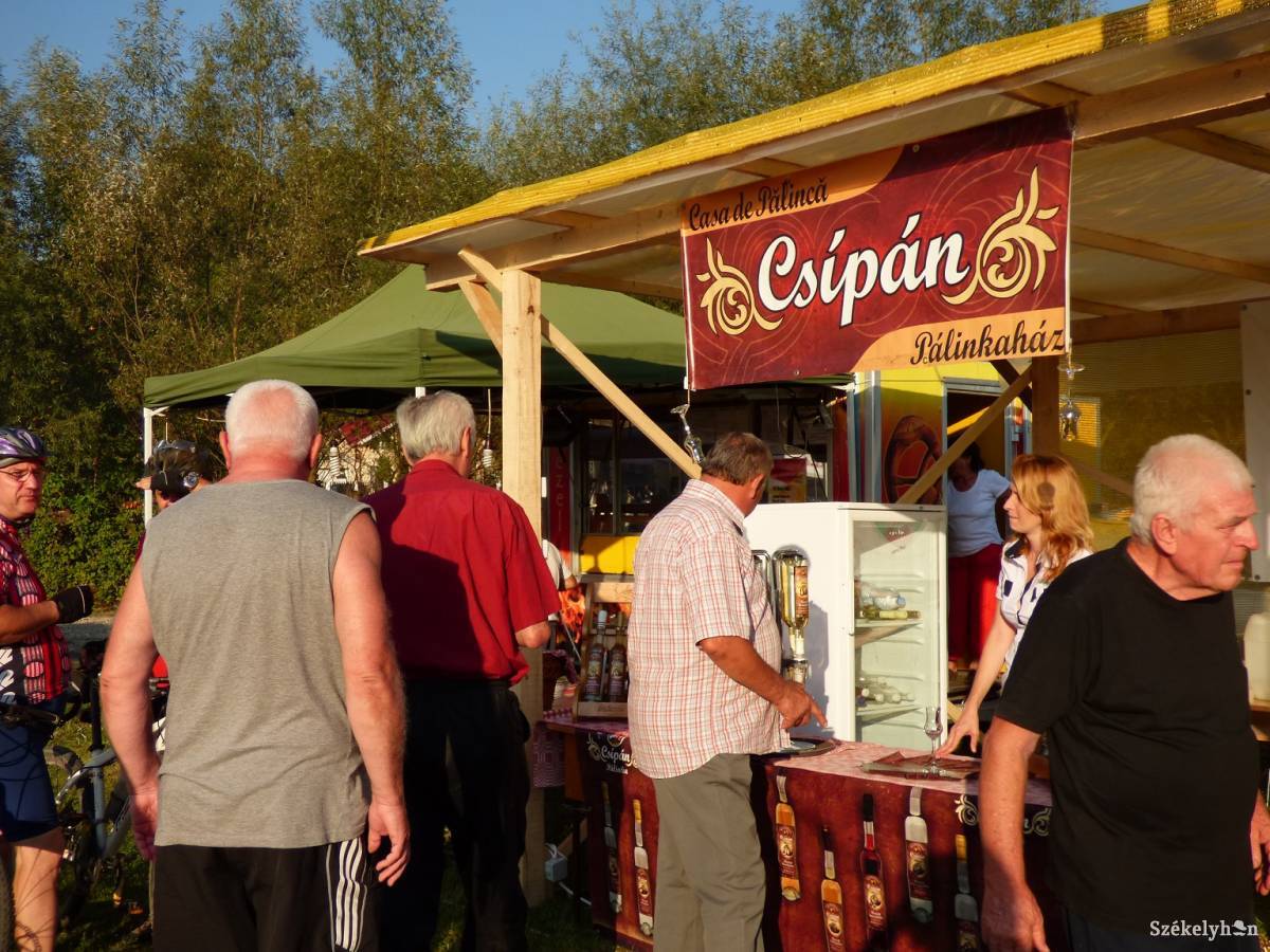 •  Fotó: Gligor Róbert László