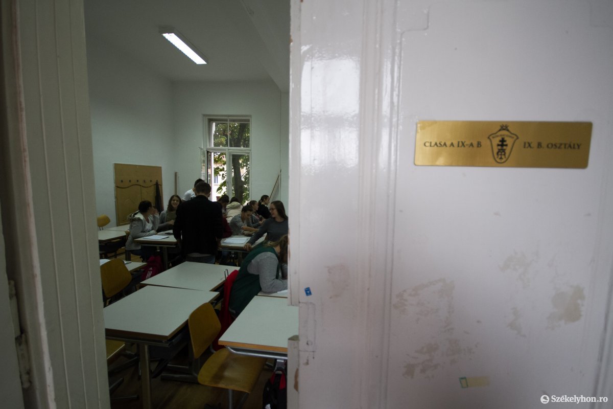 &bullet;  Fotó: Boda L. Gergely