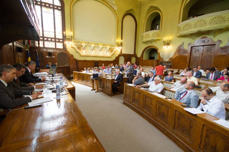 Szociális szolgáltatásokra, civil projektekre különített el pénzeket Maros Megye Tanácsa