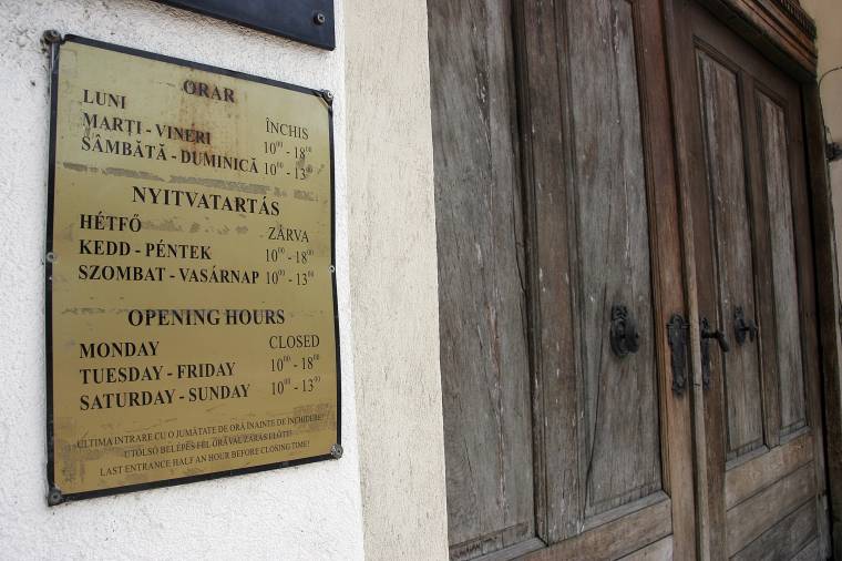 Nem turistabarát a nyitvatartási program