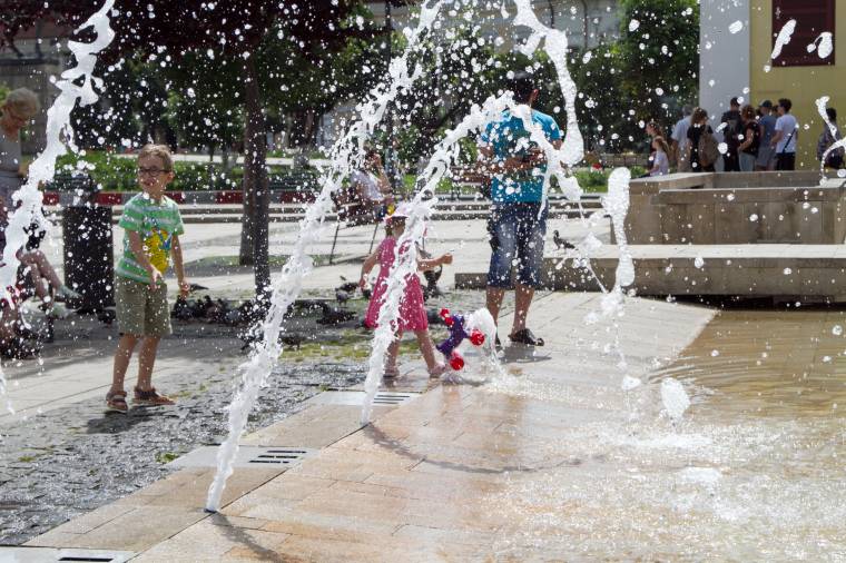 Hétvégén is kitart a kánikula, 40 fokot is mérhetnek