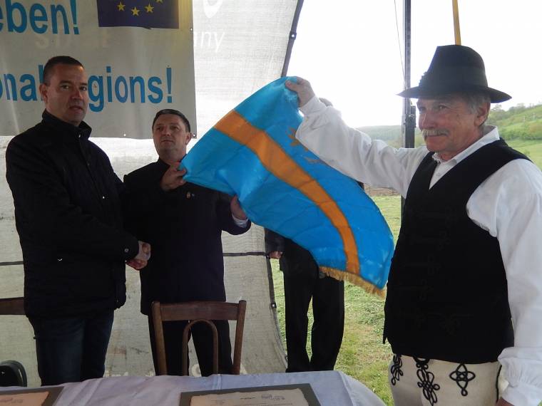 Sorra szerzi a testvéreket Makfalva