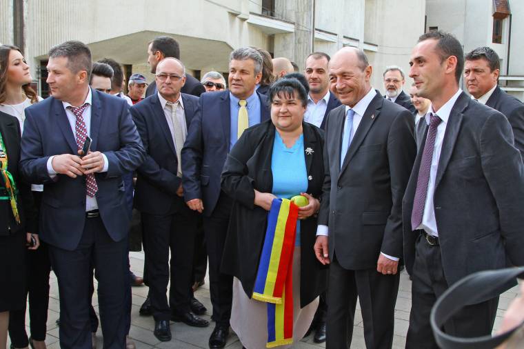 Băsescu jelenlétében mutatta be marosvásárhelyi jelöltjeit a PMP