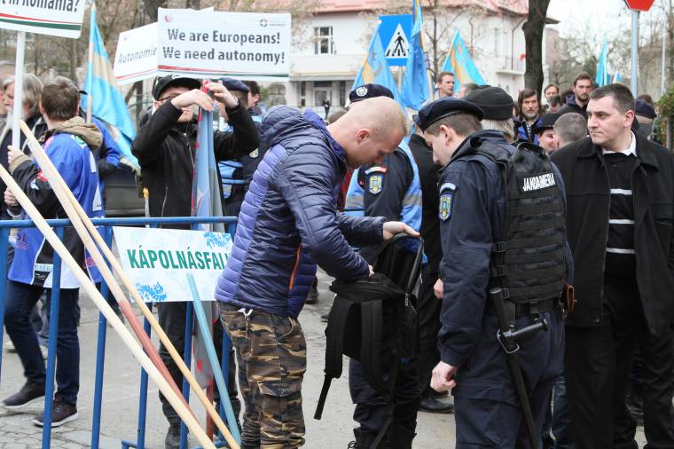 Nem emeltek vádat a bicskás székely ellen