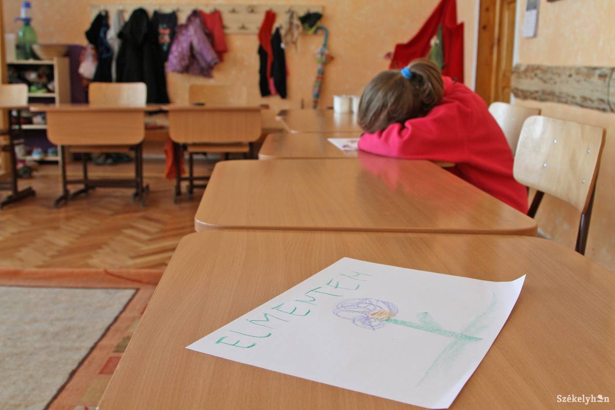 Szorongást vált ki sok diákból a vizsgahelyzet. A legtöbb pedagógus sem látja értelmét az országos szintű felméréseknek &bullet;  Fotó: Boda L. Gergely