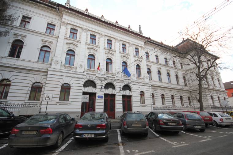 Átadják a francia hatóságoknak a szombaton elfogott veszélyes drogkereskedőt