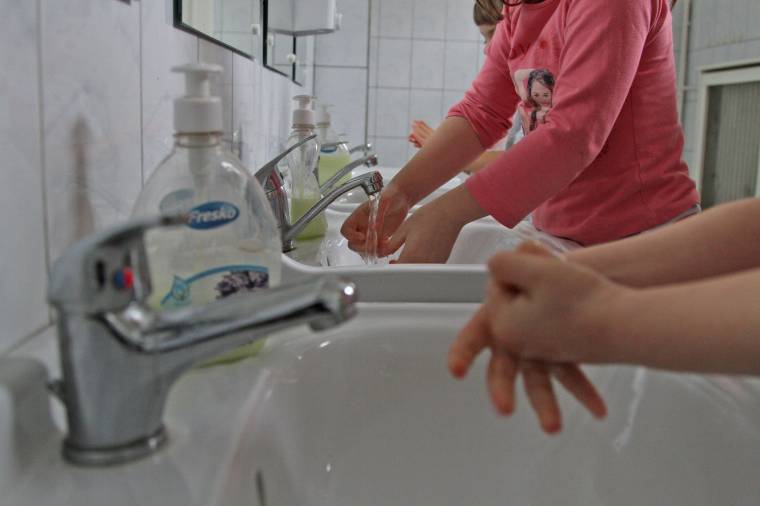 Tizenegy sárgaságos eset a csíki iskolákban – Nincs fertőző góc