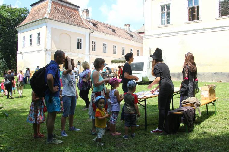 Arisztokraták és mesehősök történetei a gernyeszegi kastélynapon
