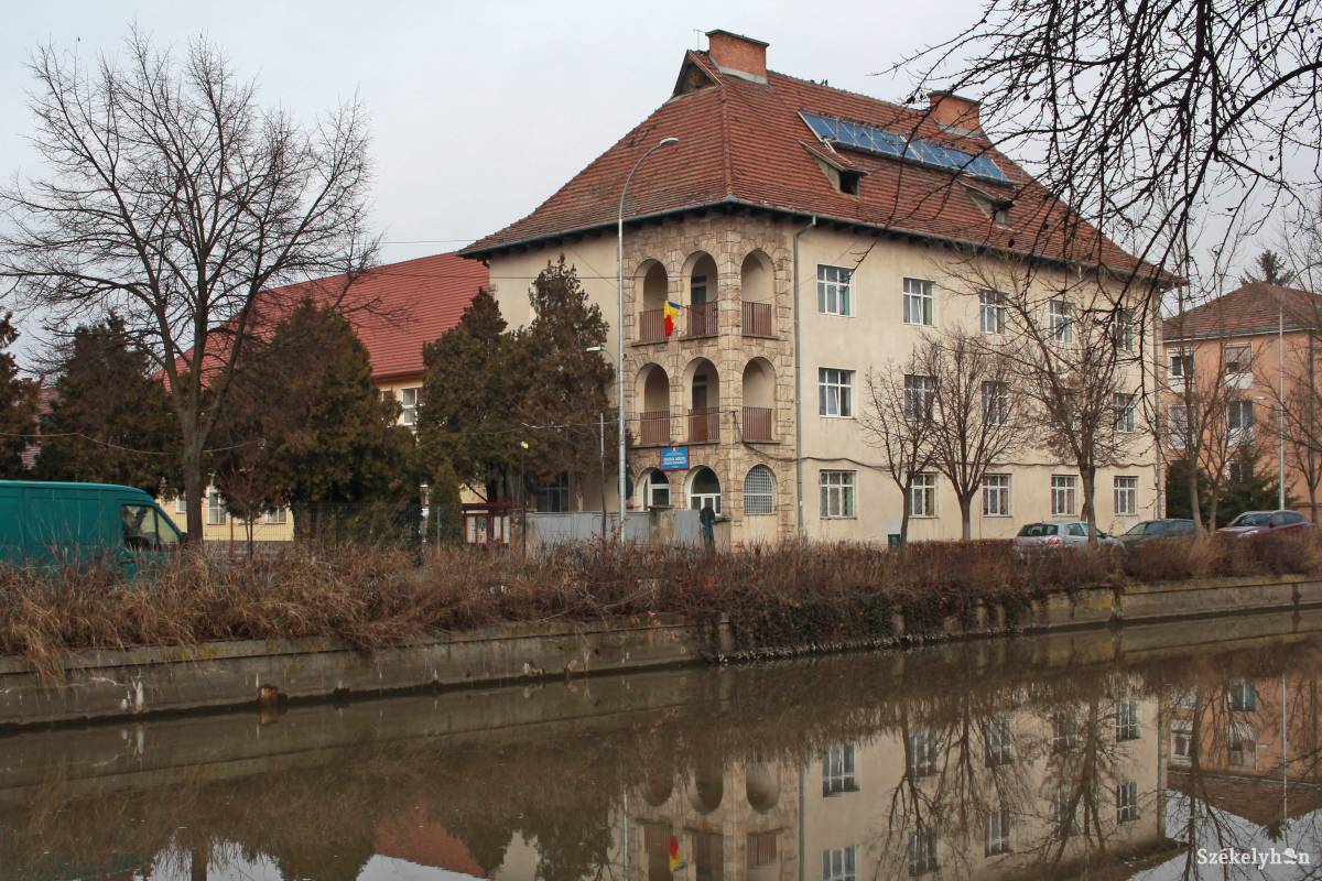 Marosvásárhely egyetlen mezőgazdasági szakközépiskolájában is vannak más szakirányú képzések •  Fotó: Haáz Vince