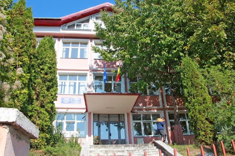 Az igazgató lemondását követelték a diákok – elérték