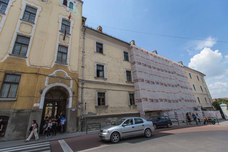 Eggyel több kilencedik és előkészítő osztályt indíthat a Bolyai Vásárhelyen