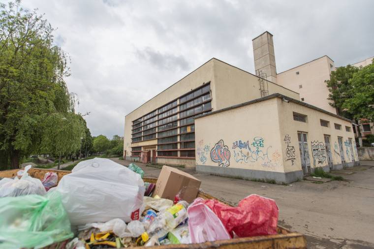 Még egy bezárt kazánház sem jut a református egyháznak