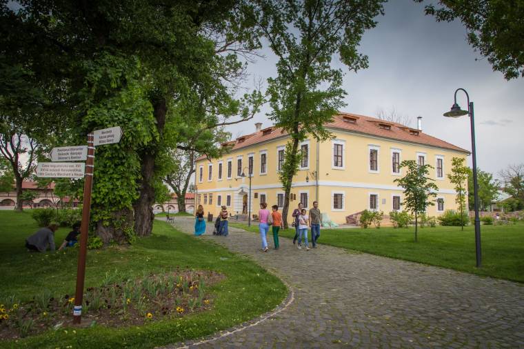 A magyar közösséghez is szólnak a centenáriumi rendezvények