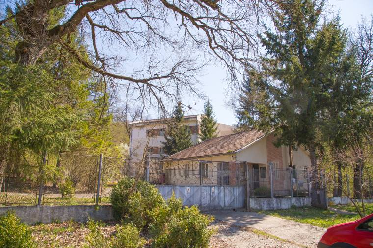 Katonai lerakatból kiképzőközpont?