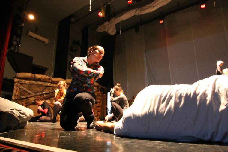 Színpadon az Imádság háború után