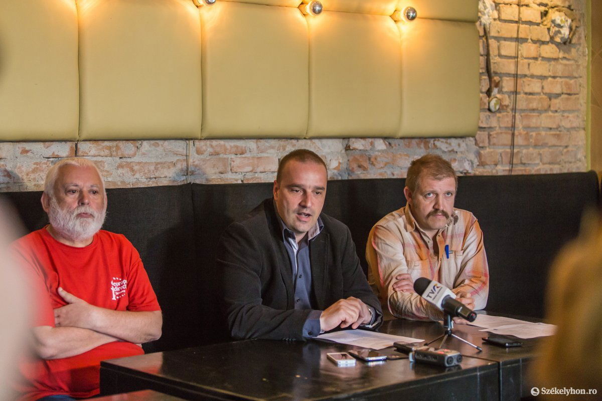 &bullet;  Fotó: Boda L. Gergely