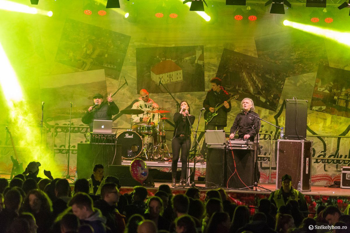 &bullet;  Fotó: Boda L. Gergely