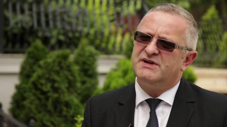 Alulról felfele építkezik a Nemzeti Liberális Párt