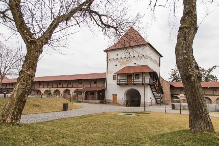 Vásár a várban: házias ételek a vásárhelyi terítéken