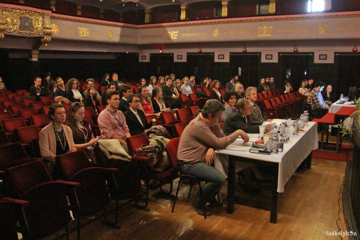 &bullet;  Fotó: Haáz Vince