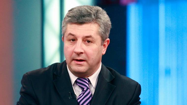 Elnézést kért Florin Iordache a múlt héten tett obszcén gesztusáért