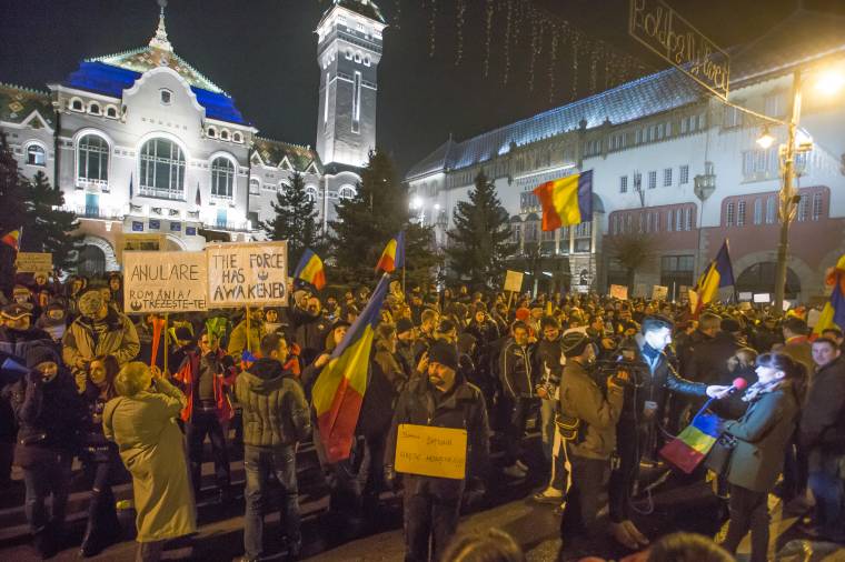 A kormányellenes tüntetőkkel elnézőbbek, mint a székely felvonulókkal