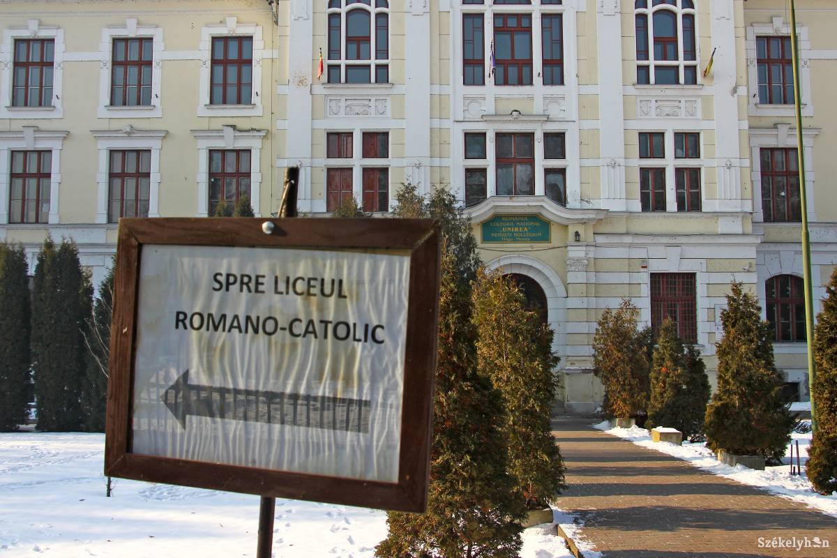 Elterelő hadművelet. •  Fotó: Haáz Vince