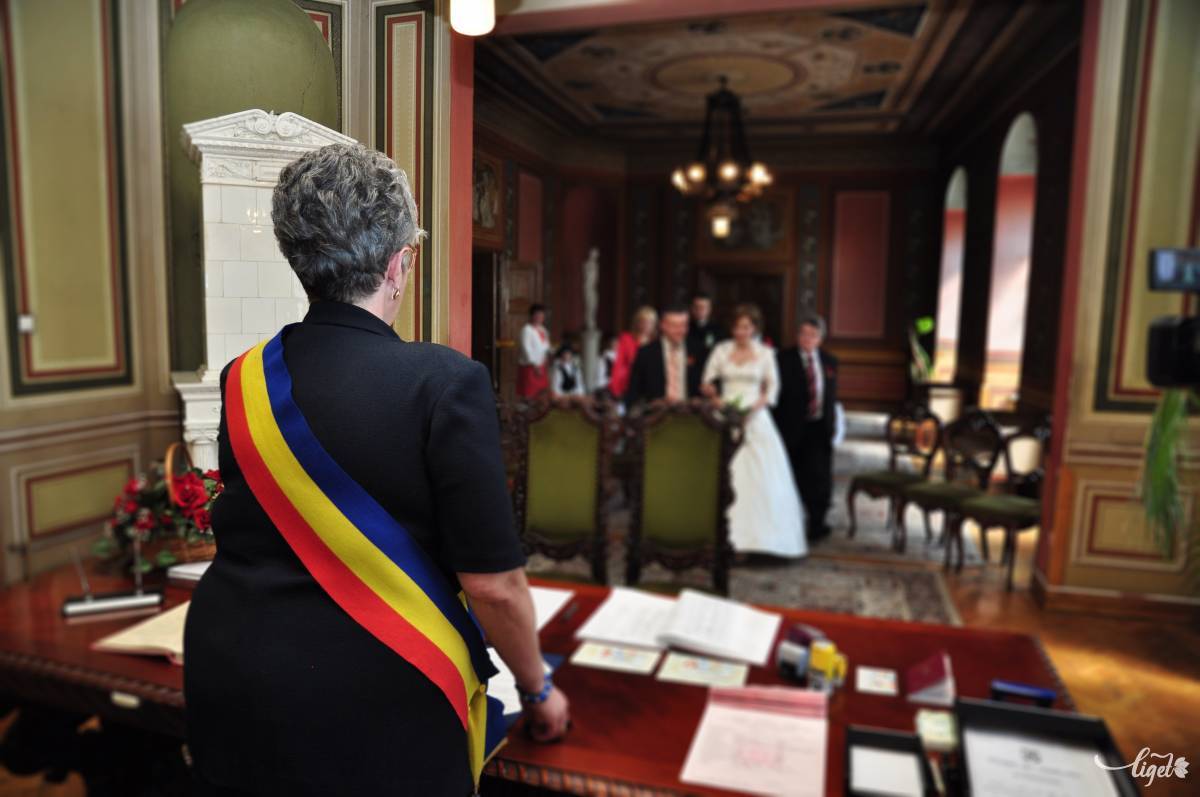 Alárendeltség vagy rugalmasság? A nemi szerepek változása a vezetéknevekre is hatással van 
