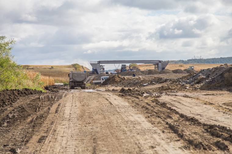 Újabb liciteket írhatnak ki az észak-erdélyi sztráda 55 kilométeres szakaszának megépítésére