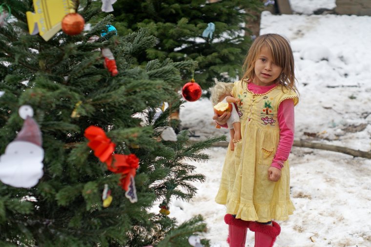 Most nem lehet jótékonykodva pincérkedni, de attól még adományokat gyűjtenek a rászoruló gyerekeknek