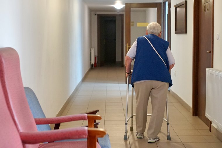 Politikai imázsharc a demográfiai katasztrófa árnyékában