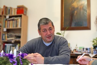 A lábvíz kellemes, nem a karácsony: az ünnepről Sebestyén Péterrel