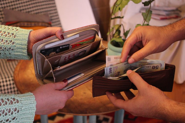 2000 lejjel magasabb az átlagbér a központi közigazgatásban, mint az országos átlag – Boloș magyarázza a megmagyarázhatatlant