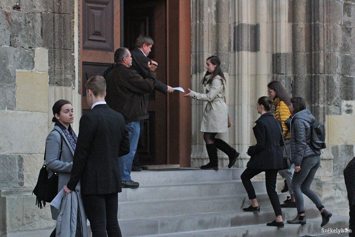 A jelentkezők olyan szakok felé hajlanak, amelyek szélesebb választékot nyújtanak számukra a tanulmányok befejezése után &bullet;  Fotó: Haáz Vince