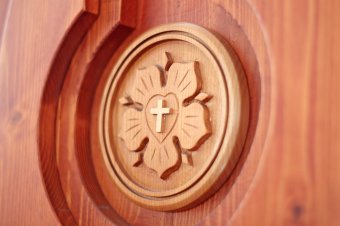 A történelem vége, az üdvtörténet kezdete – Adorjáni Dezső Zoltán evangélikus-lutheránus püspök húsvéti üzenete