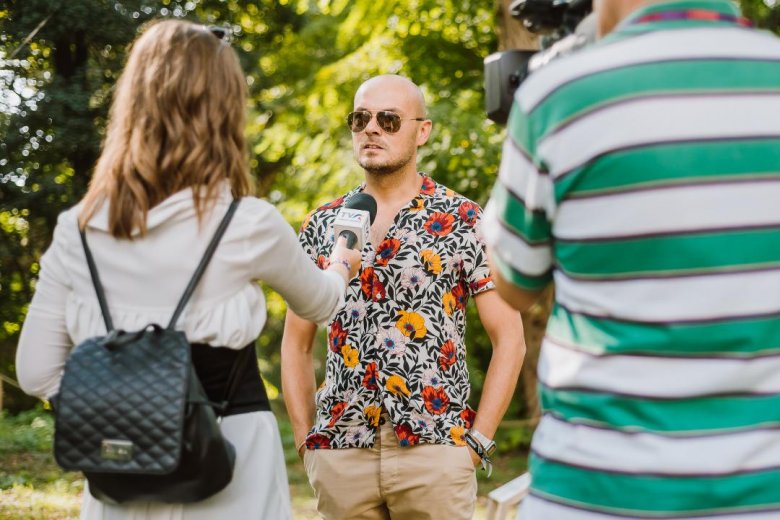 Kim Attila számára teljesen  újszerű és egyedi munkát  jelentett a kastélyparkban  dolgozni 