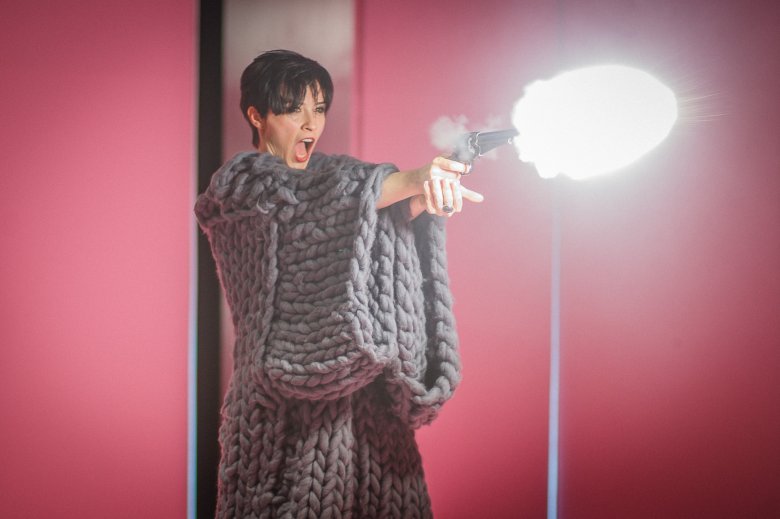 Hedda Gabler szerepét egy időre más főszerepre cseréli Varga Andrea •  Fotó: Rab Zoltán