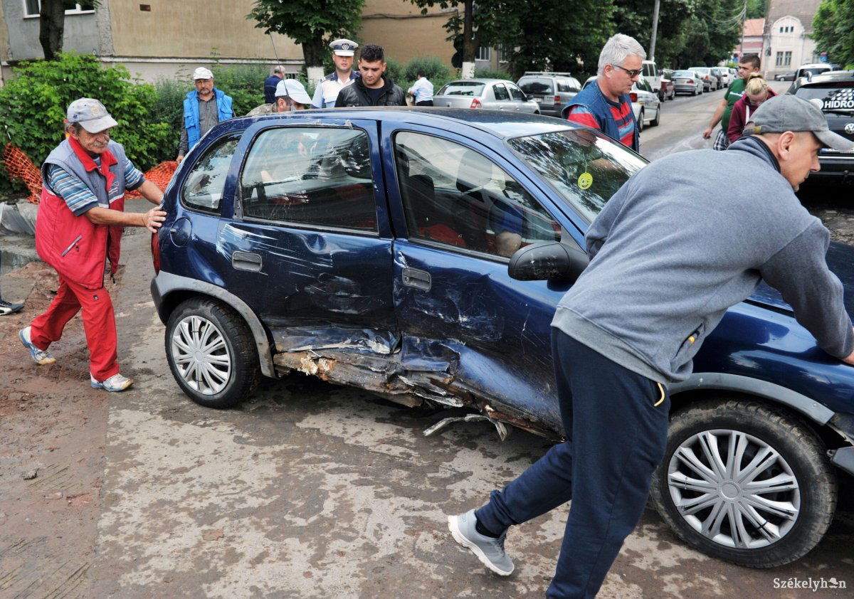 &bullet;  Fotó: Beliczay László