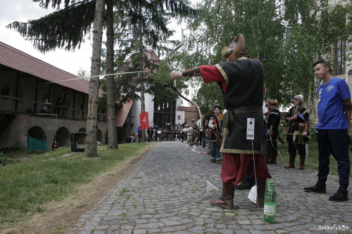 &bullet;  Fotó: Gálna Zoltán