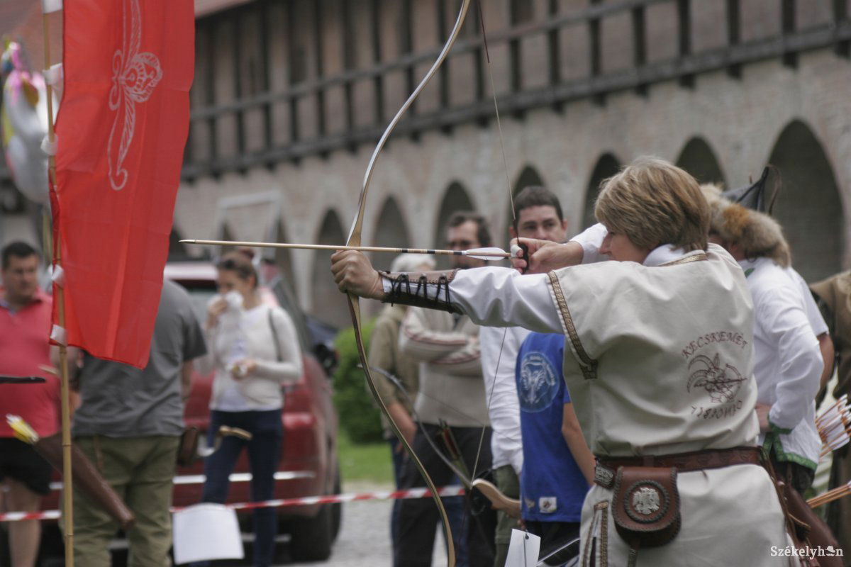 &bullet;  Fotó: Gálna Zoltán