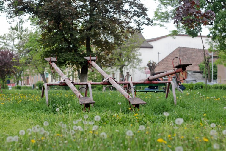 Tervben van az elhanyagolt zöldövezet és játszótér átalakítása