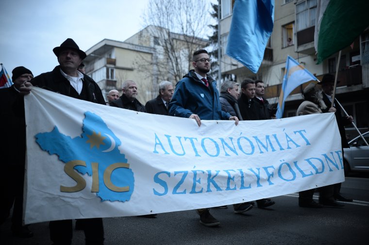 Elutasította az autonómiastatútumot a képviselőház közigazgatási bizottsága