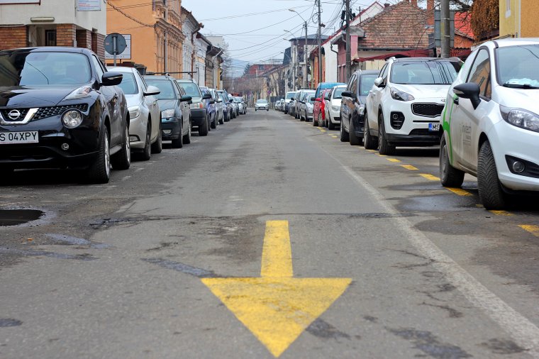 Majdnem kétszer annyi utcában kell majd parkolási díjat fizetni, mint korábban