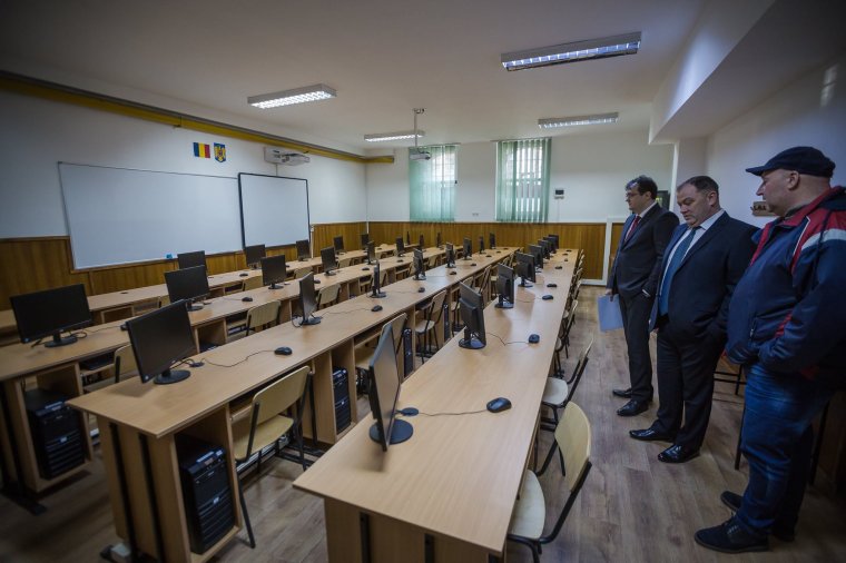 Civil összefogás román állami támogatás helyett