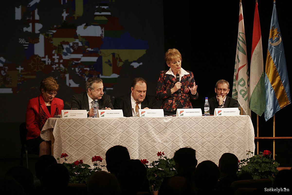 Az évforduló alkalmából kitüntették az MPP-t támogató politikusokat • Fotó: Gálna Zoltán