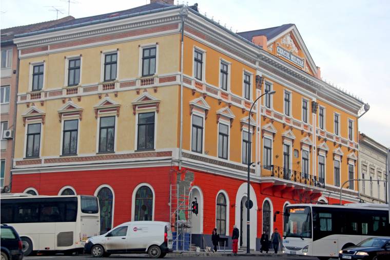 Hogy lehet így felújítani egy műemlék épületet?