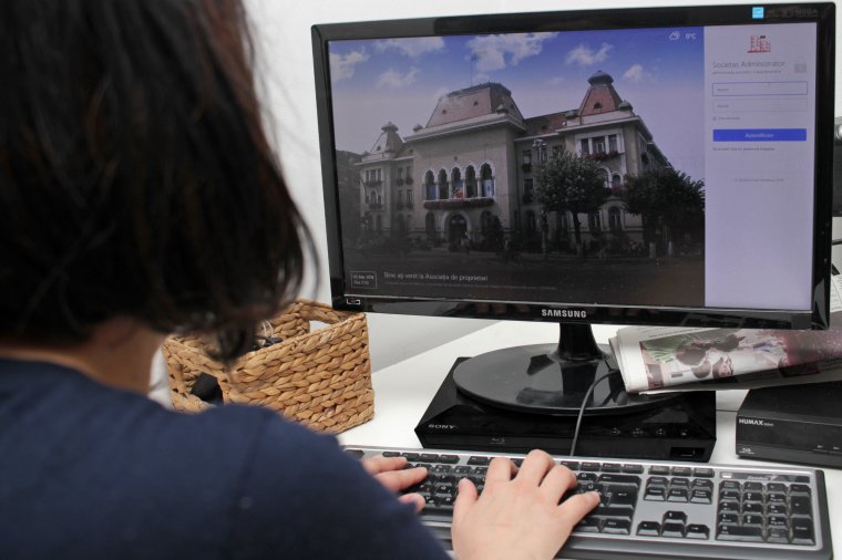 Havi két lejbe kerülő kényelem: online is törleszthető a közköltség